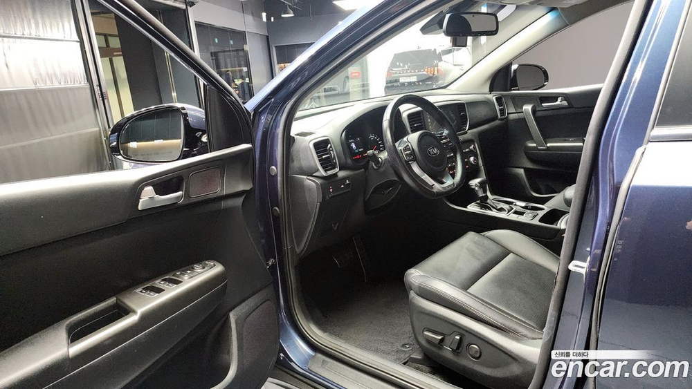 Kia Sportage The Bold Дизель 2.0 2WD (10.2020)