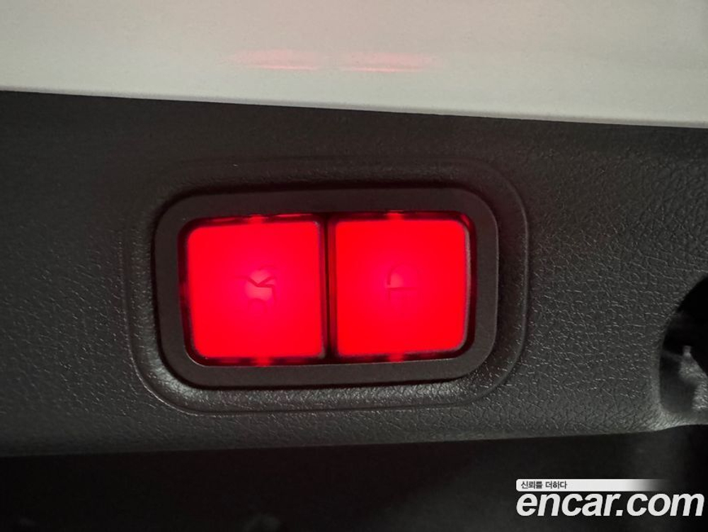 Mercedes-Benz E-Class W213 E250 Avangarde (04.2021)