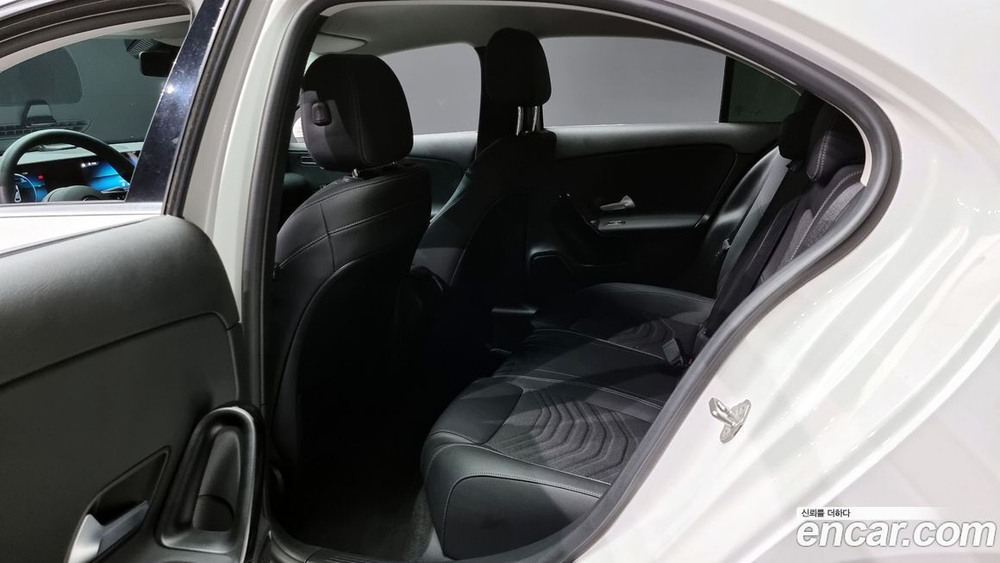 Mercedes-Benz A-Class W177 A220 Sedan (05.2020)