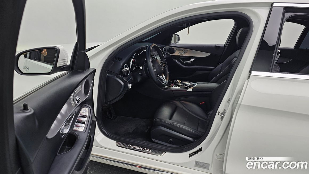 Mercedes-Benz C-Class W205 C220 d 4MATIC (06.2020)