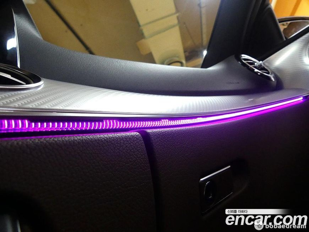 Mercedes-Benz E-Class W213 E250 Avangarde (11.2019)