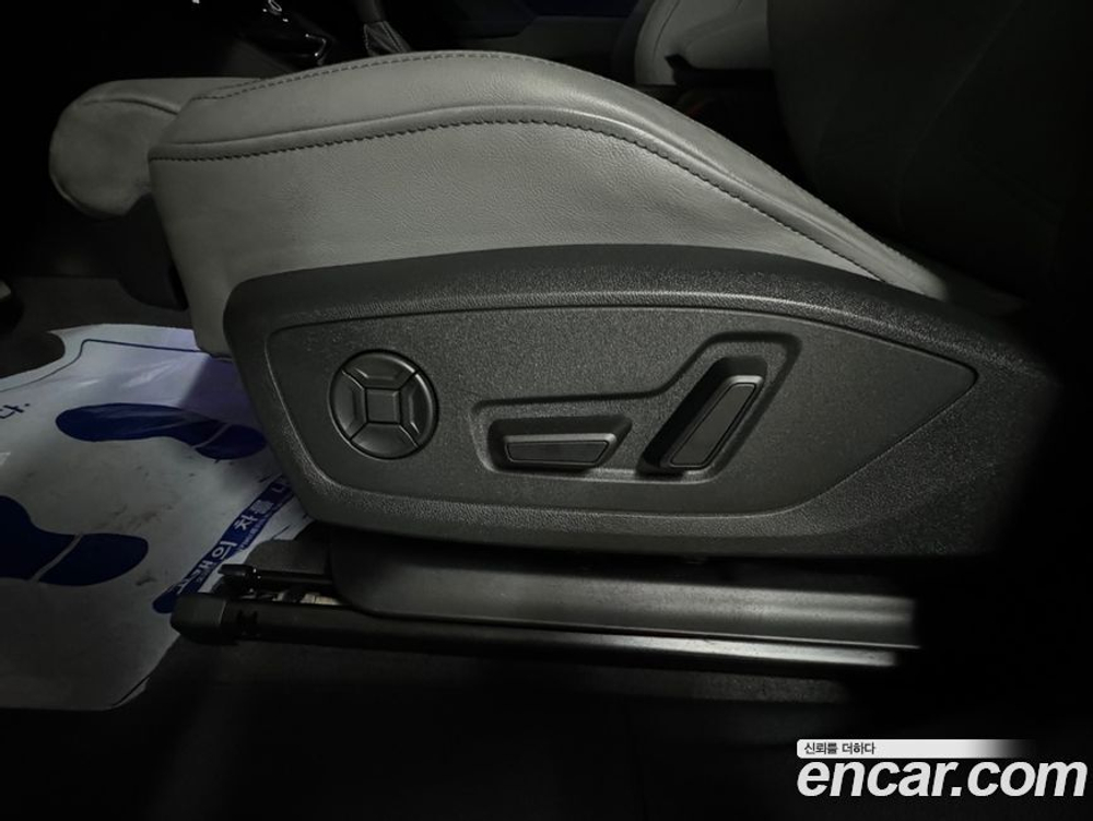 Audi Q3 (F3) 35 TDI Premium Sportback (09.2023)