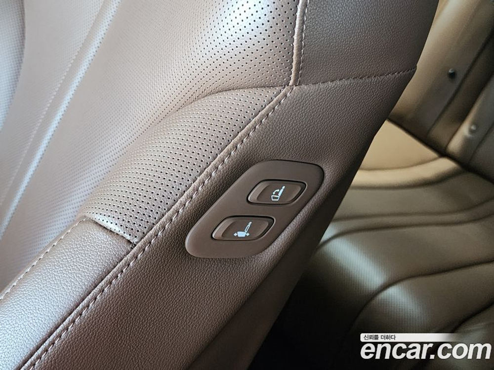 Genesis G80 (RG3) Бензин 2.5 Turbo AWD (08.2020)