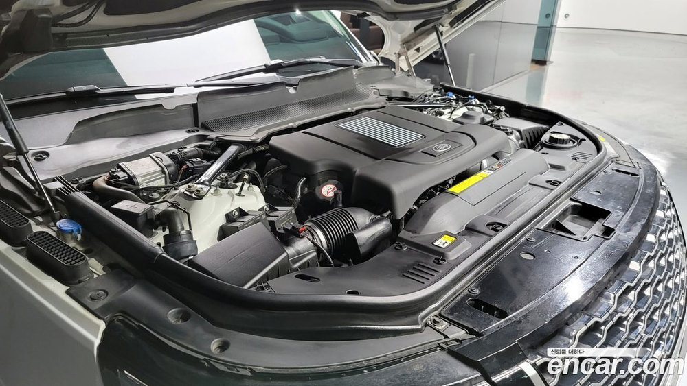 Land Rover Range Rover 4 Generation 4.4 SDV8 AB LWB Дизель (03.2020)