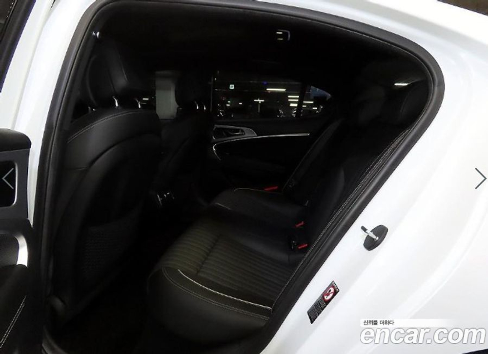 Genesis G70 2.0T AWD (12.2019)