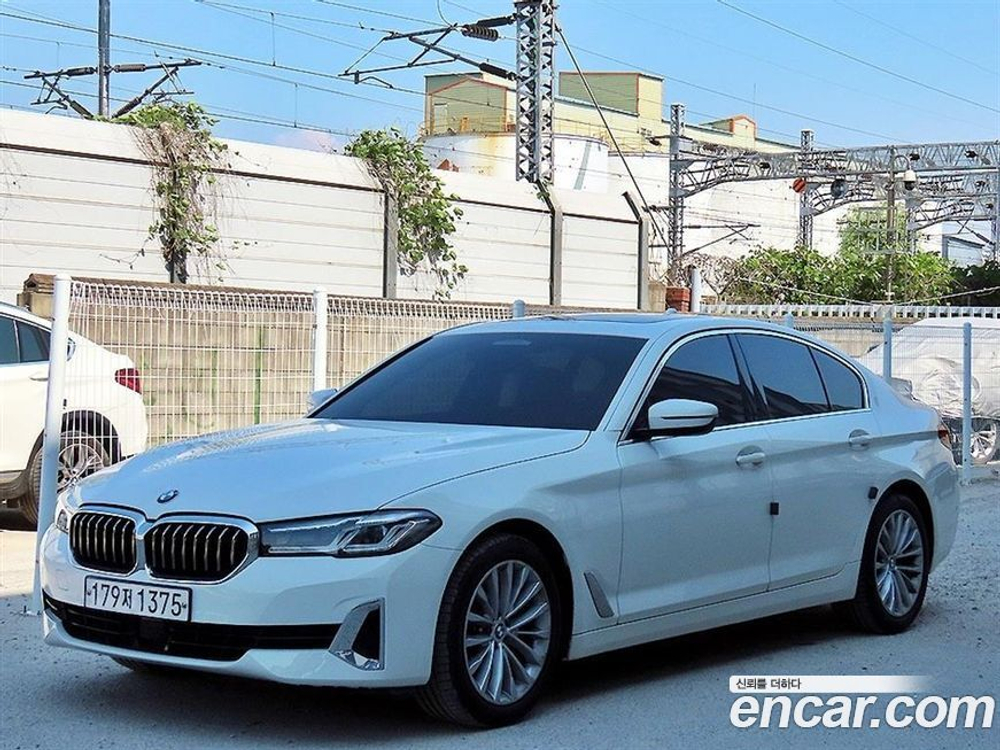 BMW 5 Series (G30) 523d Luxury (12.2022)