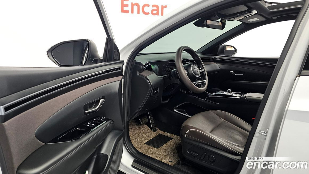 Hyundai Tucson (NX4) Дизель 2.0 2WD (12.2020)