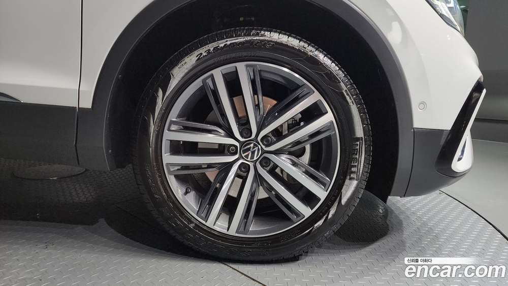 Volkswagen Tiguan Allspace 2.0 TSI Prestige (09.2023)