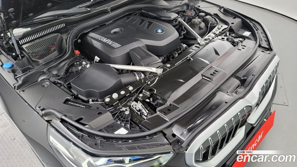 BMW 5 Series (G60) 520i M Sports (12.2023)