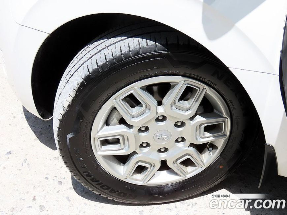 Hyundai Staria Cargo 3-х местный (05.2022)