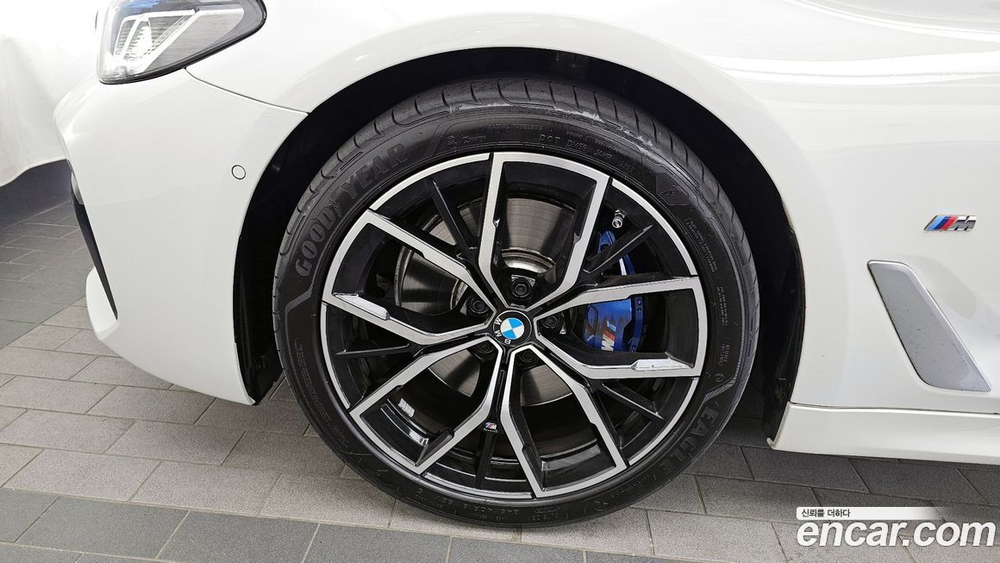 BMW 5 Series (G30) 530i M Sports (10.2022)