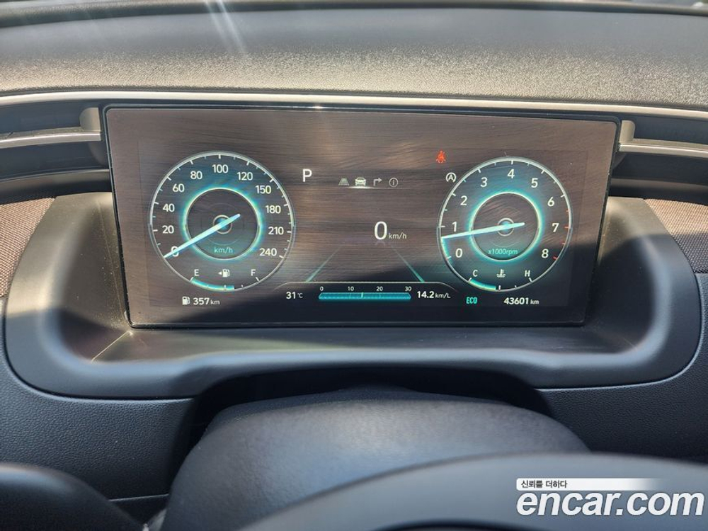 Hyundai Tucson (NX4) Бензин 1.6 Turbo 2WD (12.2020)