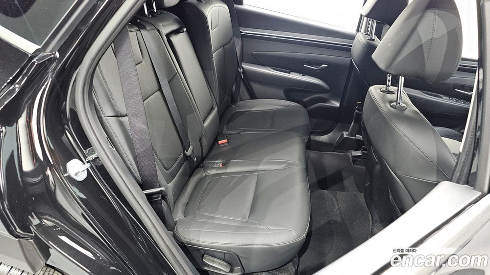 Hyundai Tucson (NX4) Бензин 1.6 Turbo 4WD (07.2022)