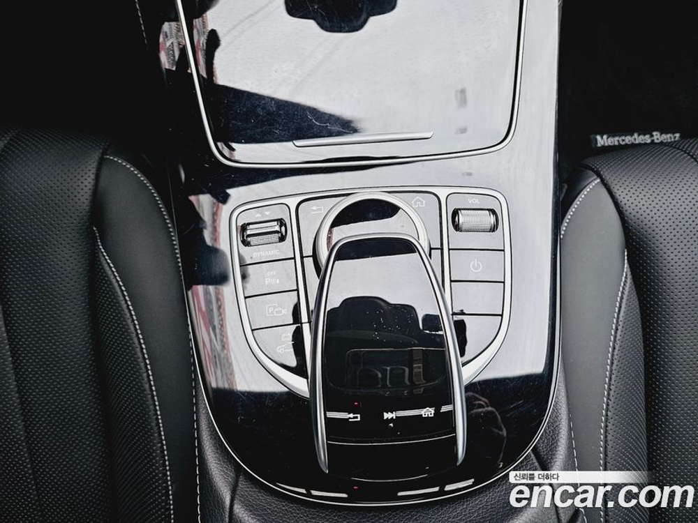 Mercedes-Benz E-Class W213 E300e 4MATIC Exclusive (08.2020)