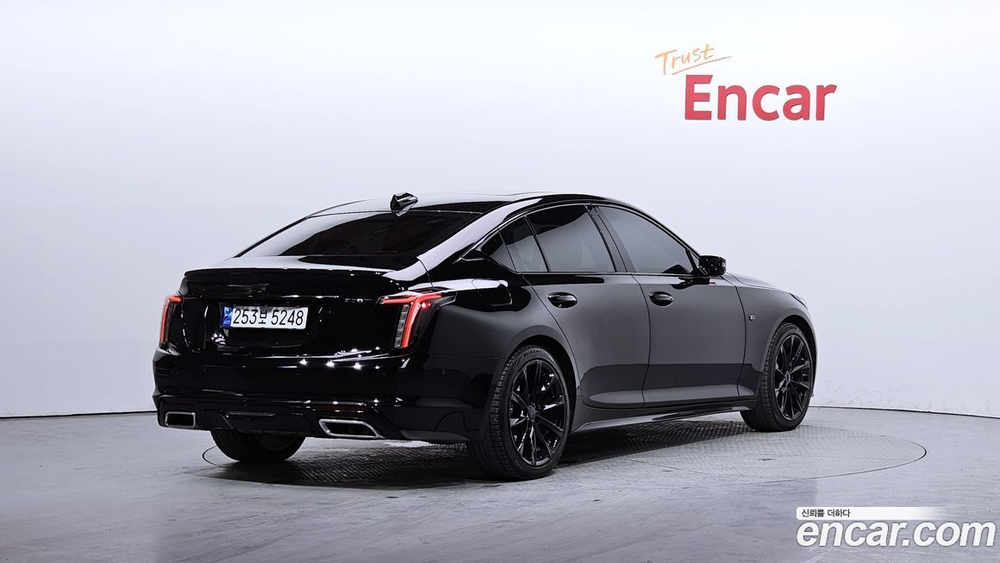 Cadillac CT5 2.0 Premium Luxury (10.2020)