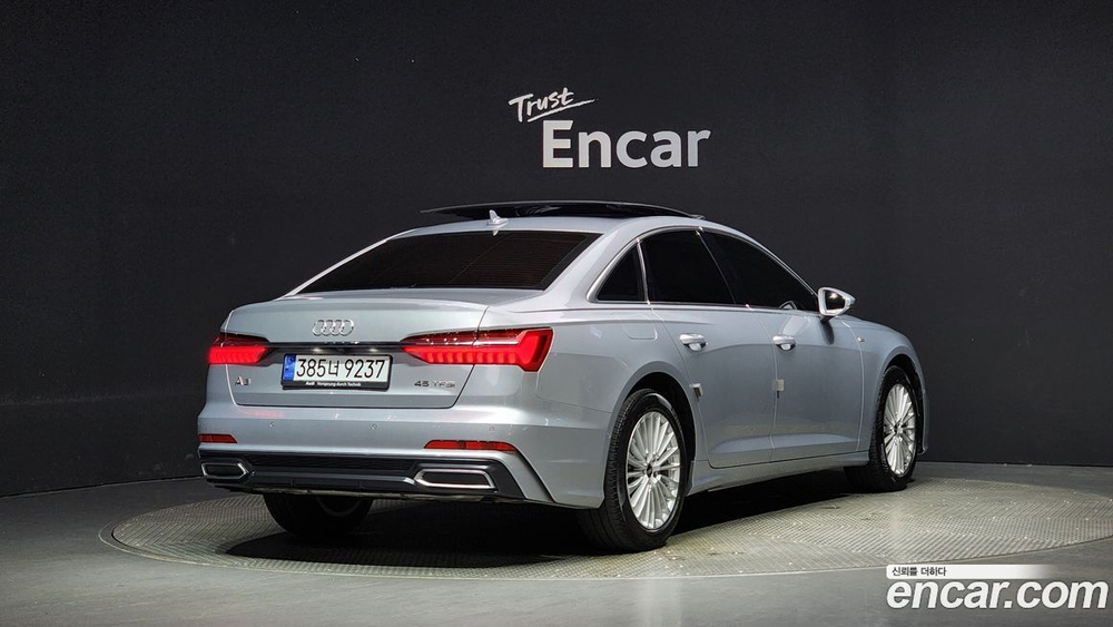 Audi A6 (C8) 45 TFSI Premium (06.2021)