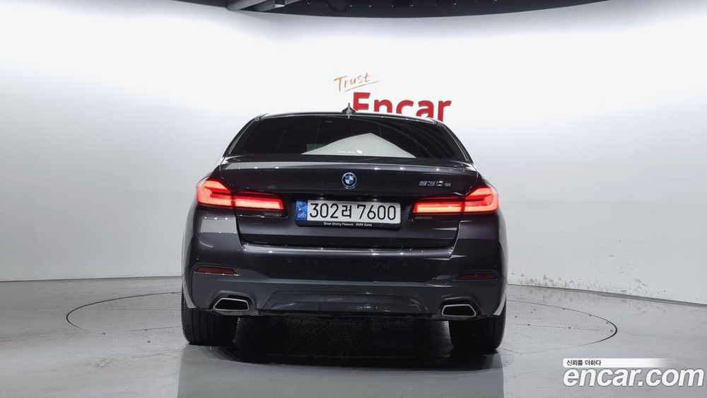 BMW 5 Series (G30) 530e M Sports (10.2021)
