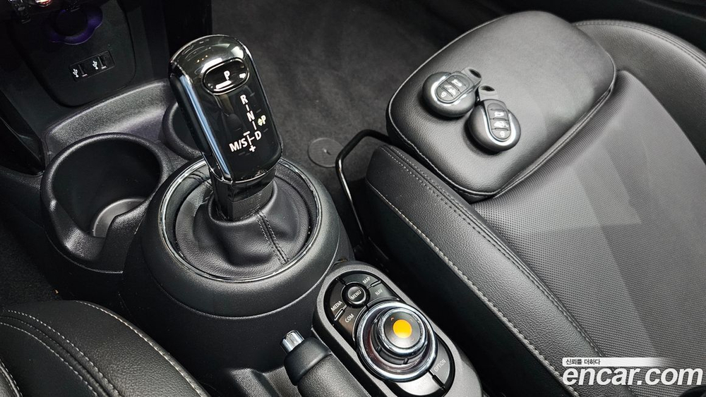 Mini Cooper HIGH (02.2020)