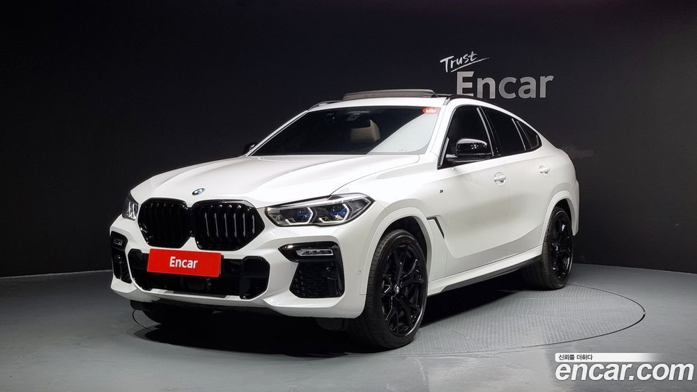 BMW X6 (G06) xDrive40i M Sports (10.2021)