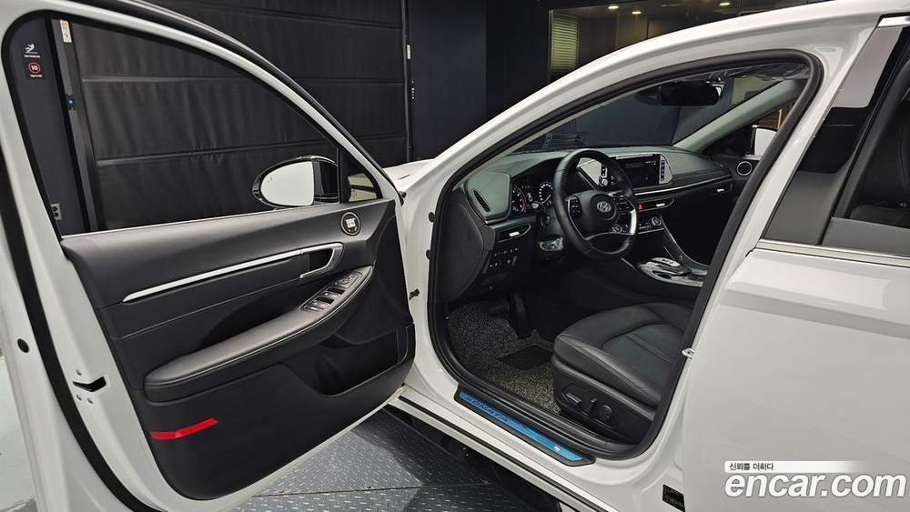 Hyundai Sonata (DN8) 1.6 Turbo (12.2021)