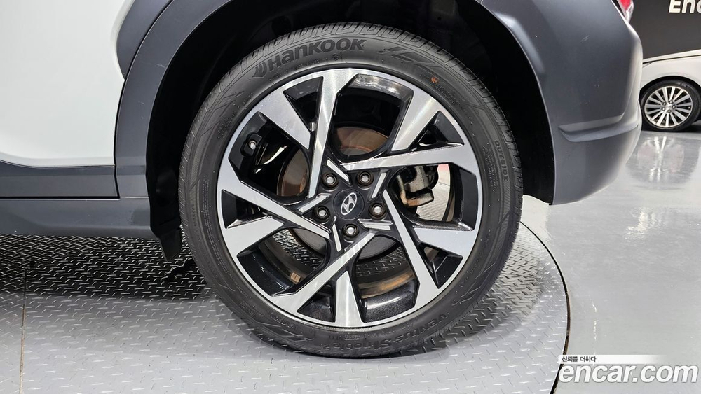 Hyundai The New KONA Бензин 1.6 Turbo 2WD (12.2020)