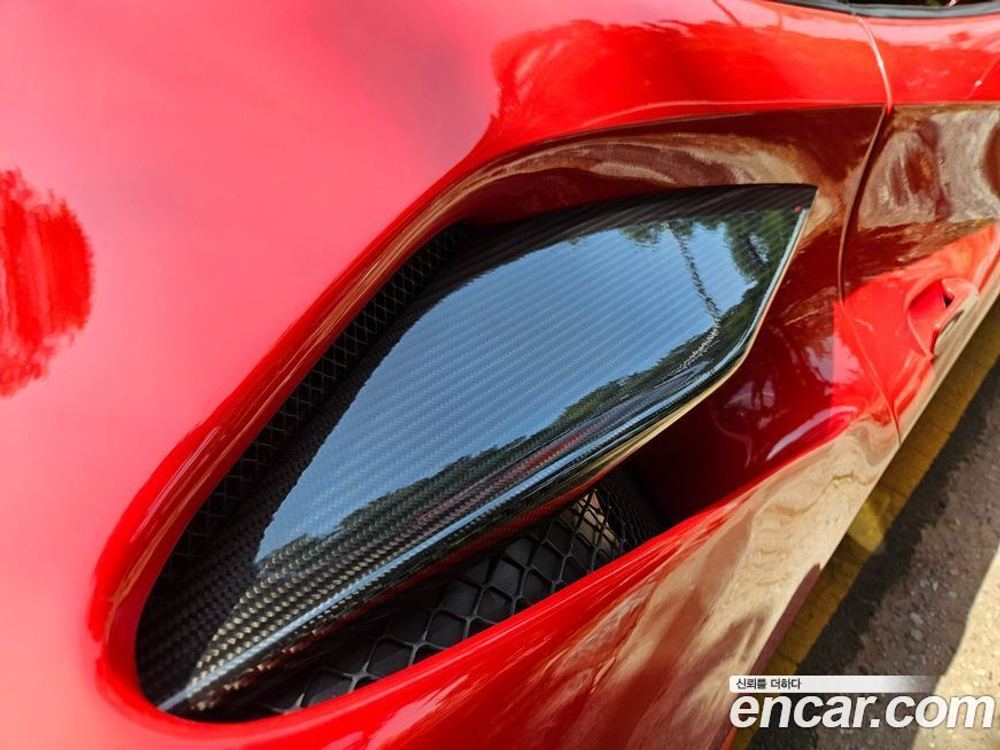 Ferrari F8 Tribute 3.9 V8 (06.2020)