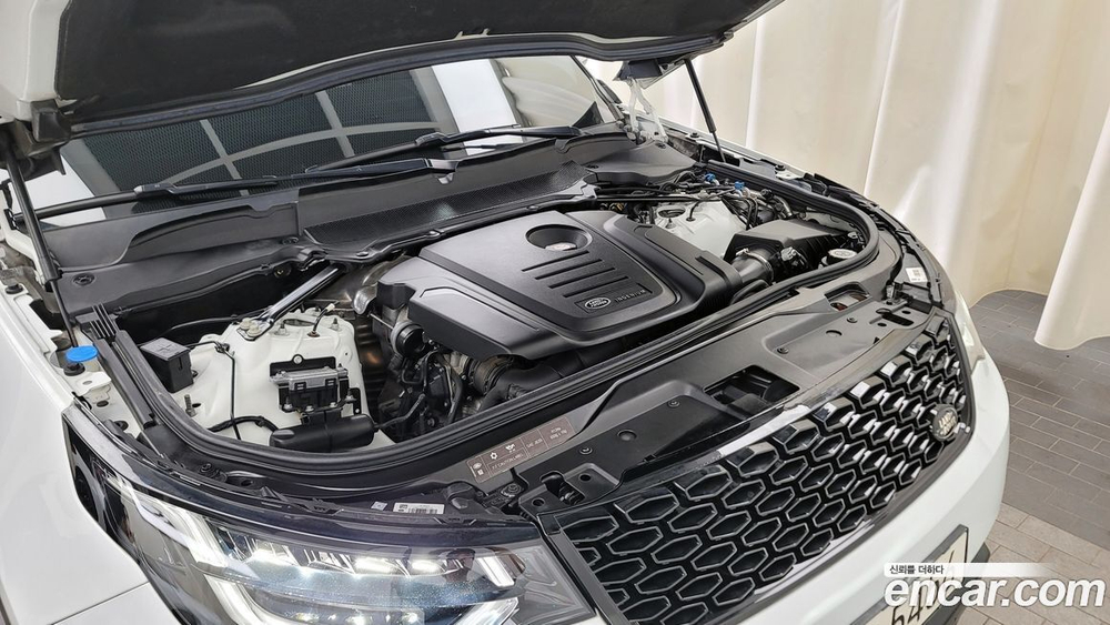Land Rover Discovery 5 2.0 SD4 SE (10.2019)