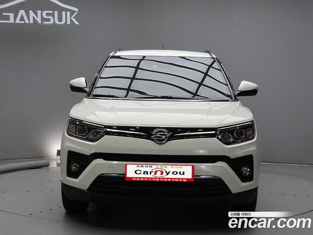 KG Mobility (Ssangyong) Very New Tivoli Бензин 1.5 2WD (12.2020)