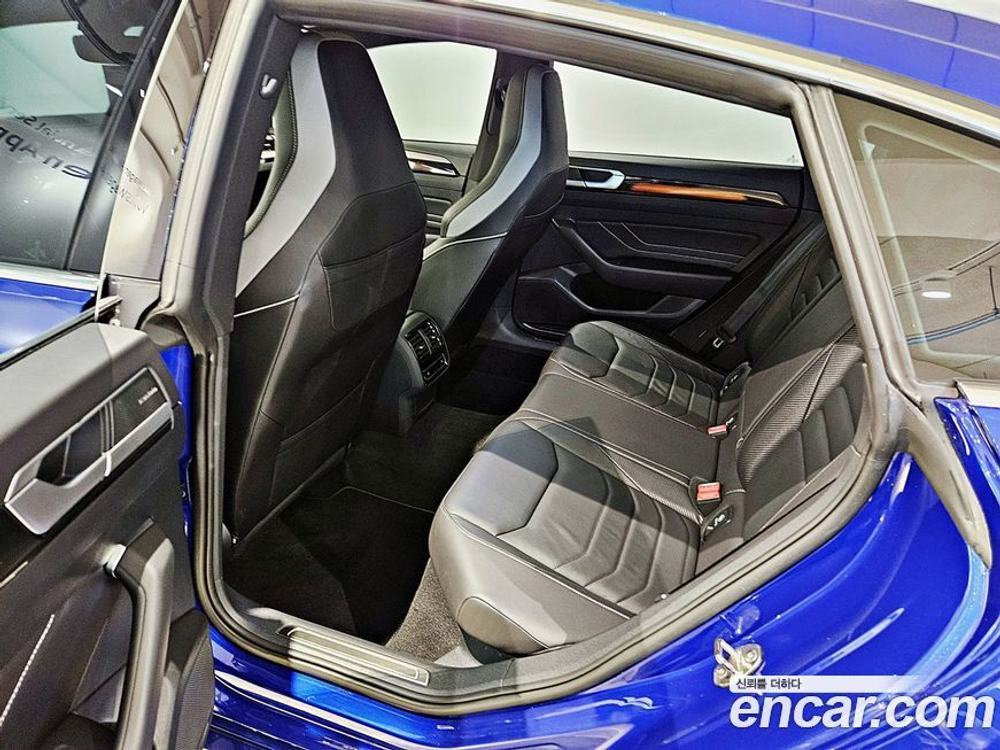 Volkswagen Arteon 2.0 TDI R-LINE 4 Motion (08.2022)