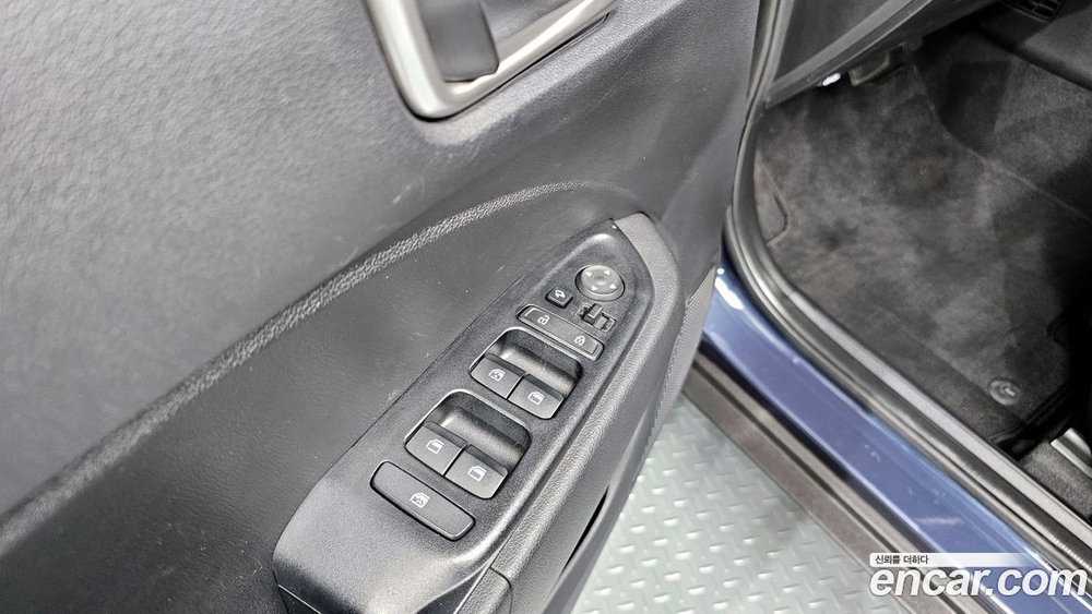 Hyundai Venue 1.6 Modern (07.2020)