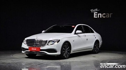 Mercedes-Benz E-Class W213 E300e Exclusive (12.2019)