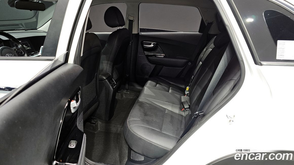 Kia The New Niro 1.6 HEV (02.2020)