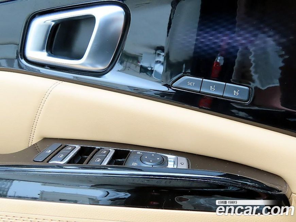 Kia Carnival (Sedona) 4 Generation Бензин 7-и местный Signatures (05.2022)