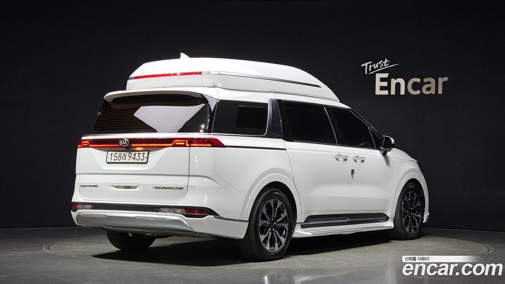 Kia Carnival (Sedona) 4 Generation Бензин 7-и местный High Limousine (04.2021)