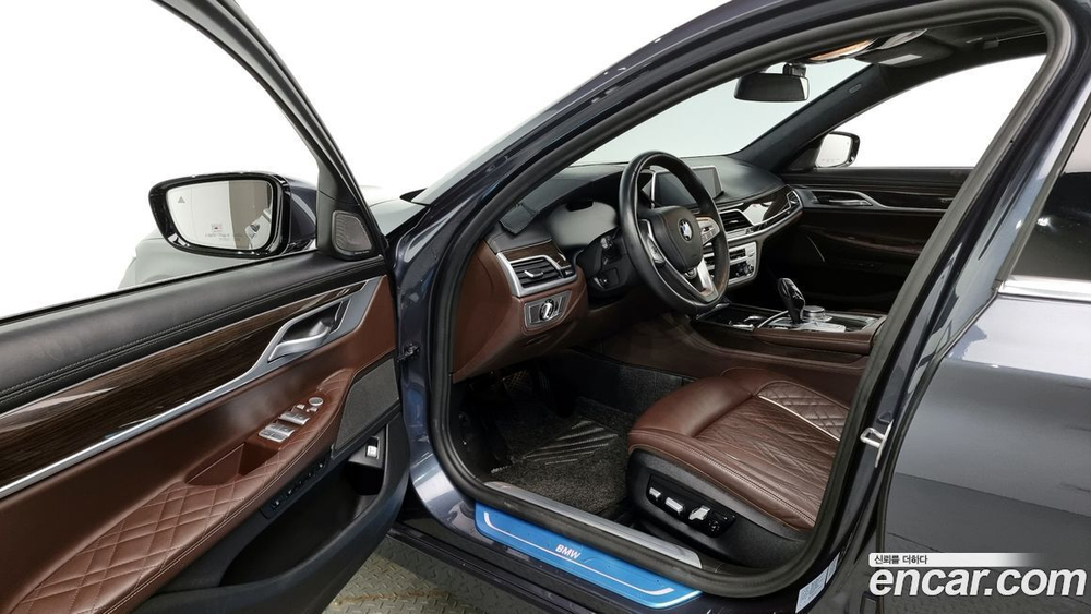 BMW 7 Series (G11) 730Ld xDrive Design Pure Excellence (09.2020)