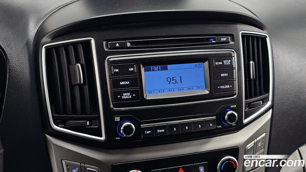 Hyundai The New Grand Starex Van 3-х местный (10.2020)