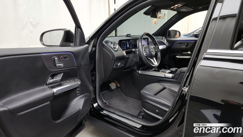 Mercedes-Benz GLB-Class X247 GLB220 (02.2021)