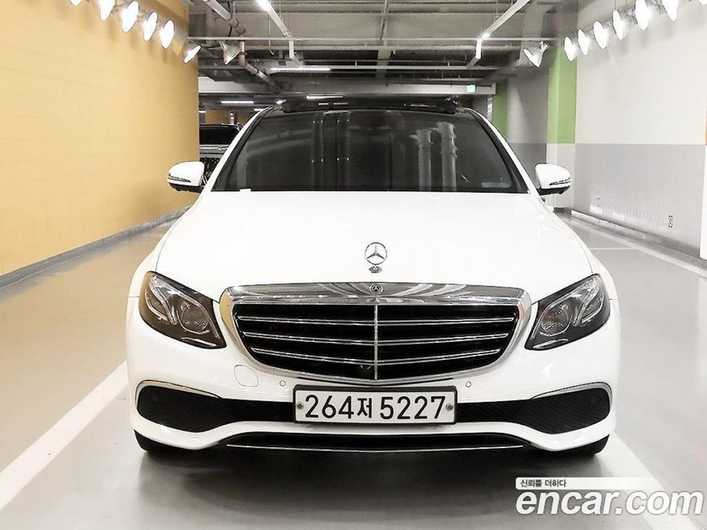 Mercedes-Benz E-Class W213 E300 4MATIC Exclusive (09.2019)