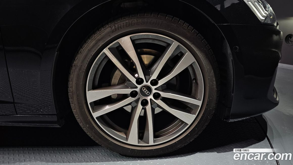 Audi A6 (C8) 40 TDI Quattro Premium (02.2023)