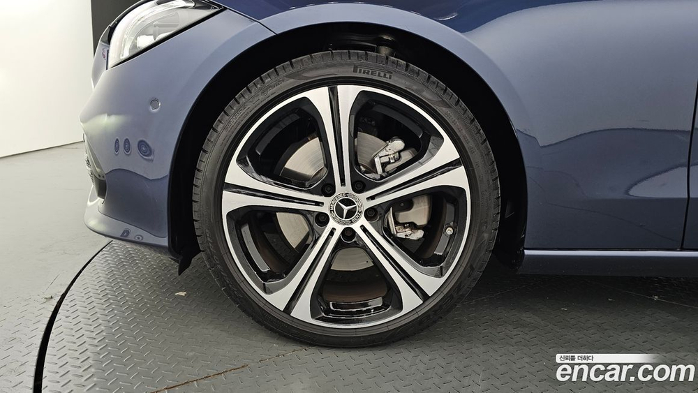 Mercedes-Benz C-Class W206 C300 4MATIC Avangarde (10.2023)