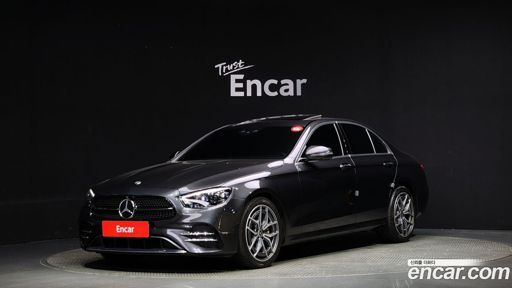 Mercedes-Benz E-Class W213 E220d 4MATIC AMG Line (11.2020)