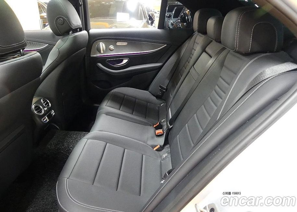 Mercedes-Benz E-Class W213 E350 4MATIC AMG Line (05.2023)