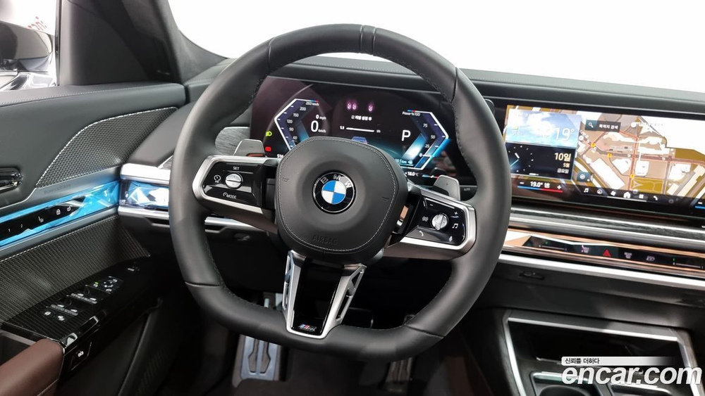 BMW 7 Series (G70) 740i sDrive M Sports (08.2023)
