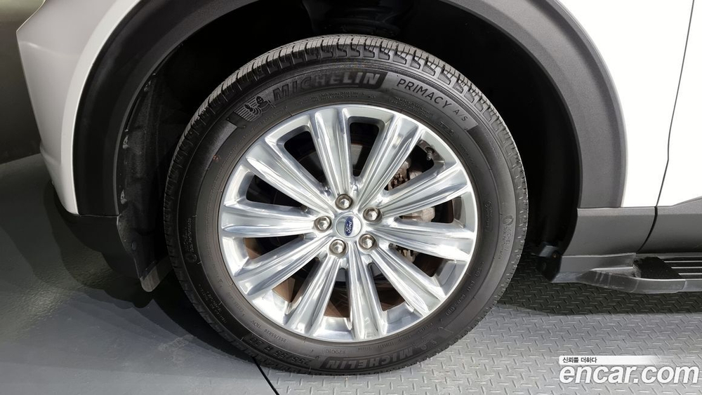 Ford Explorer 6 Generation 2.3 Limited 4WD (06.2020)