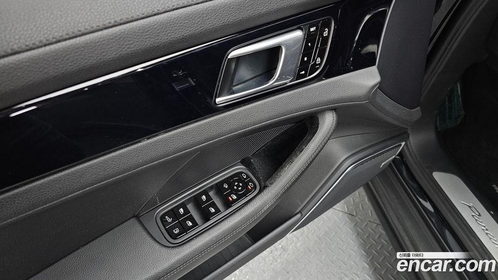 Porsche Panamera (971) 2.9 AWD E-Hybrid (12.2019)
