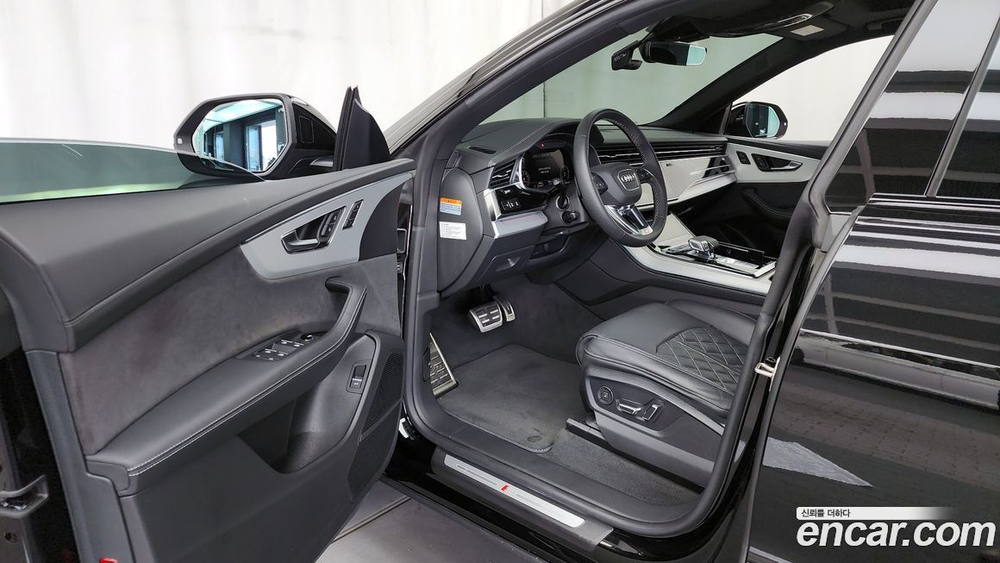 Audi Q8 55 TFSI Quattro Premium (01.2023)