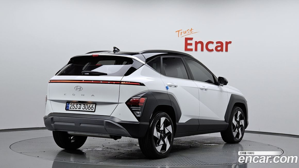 Hyundai KONA (SX2) Бензин 1.6 Turbo 2WD (04.2023)