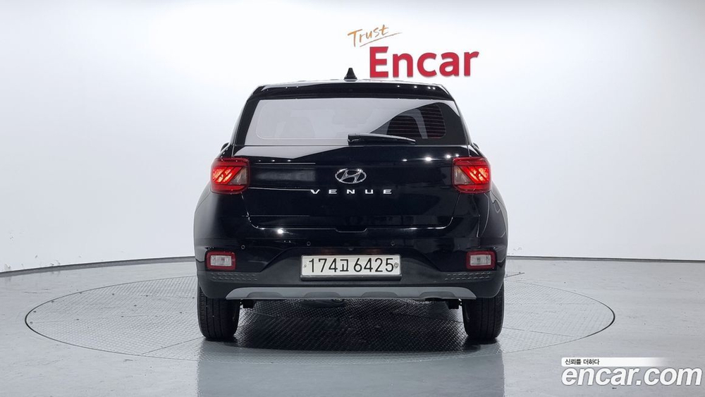 Hyundai Venue 1.6 Modern (06.2020)