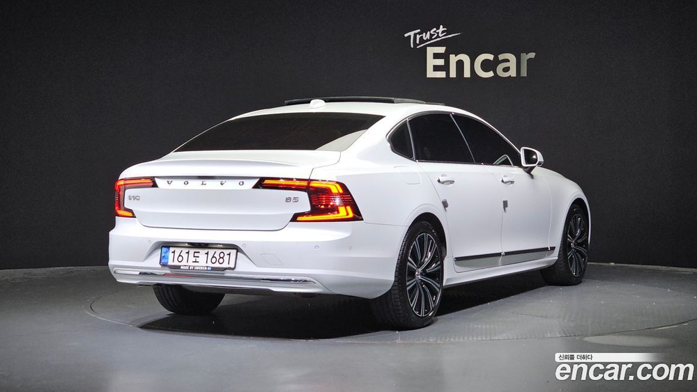 Volvo S90 B5 Inscription (03.2022)