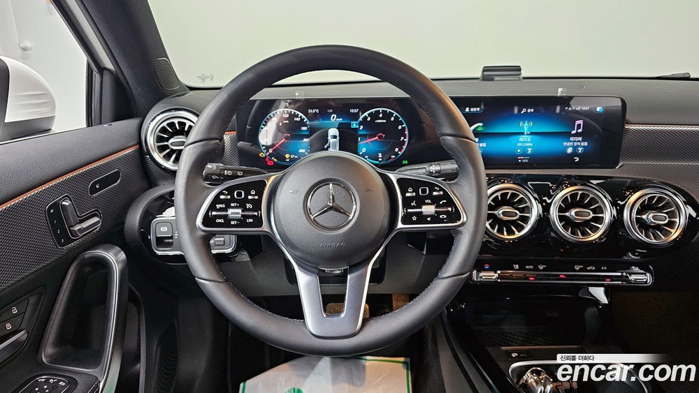 Mercedes-Benz A-Class W177 A220 Hatchback (05.2021)